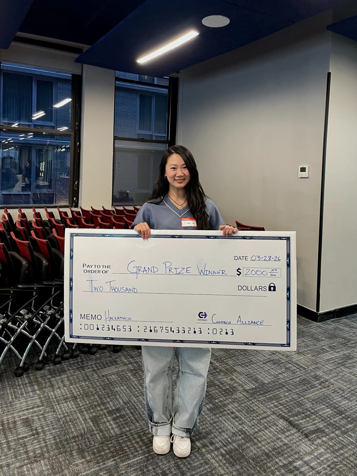 Rachel Huang with her prize